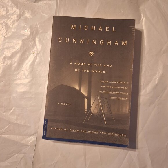 A home at the end of the world - Picture 1 of 5